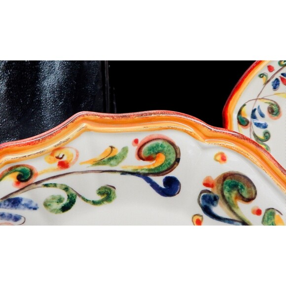 Sur La Table Mara Pattern Dinner Plates 11 Inch Made in Italy Set of 2 - Picture 5 of 12